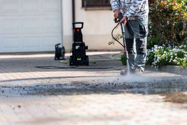 Why Choose Our Certified Pressure Washing Experts for Your Project Needs in Hartwell, GA?